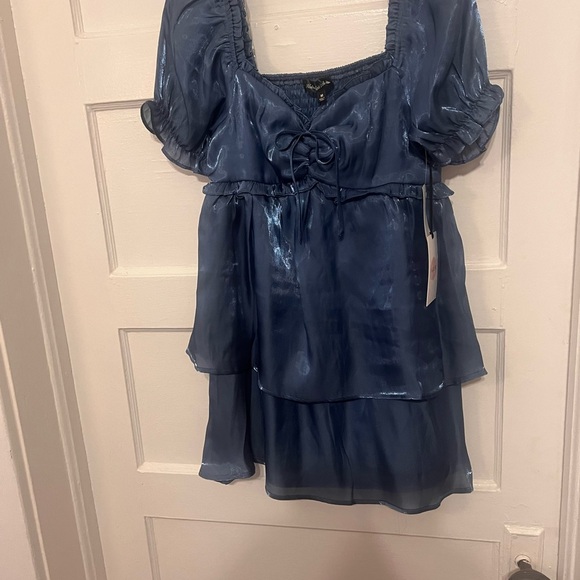 Elegant Blue Mini Dress - Picture 4 of 10